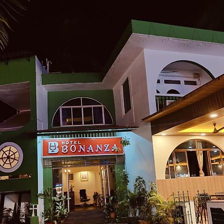 Hotel Bonanza Baga Luaran gambar